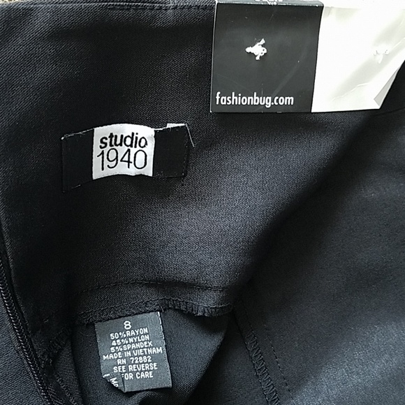 NWT Studio 1940 Black Pencil Faux Belt Front Skirt Size 8 - Picture 3 of 4